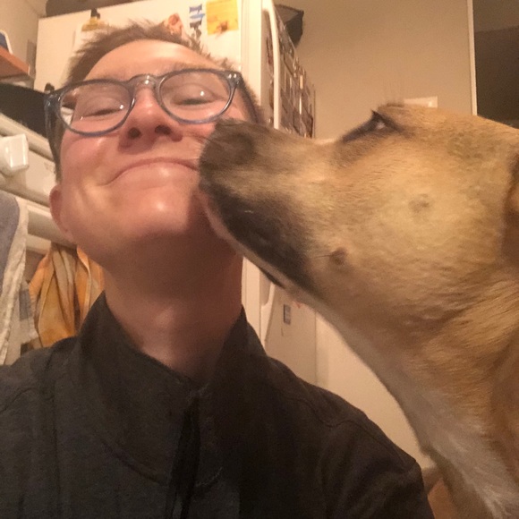 Meet your Posher, Em - Picture 4 of 4